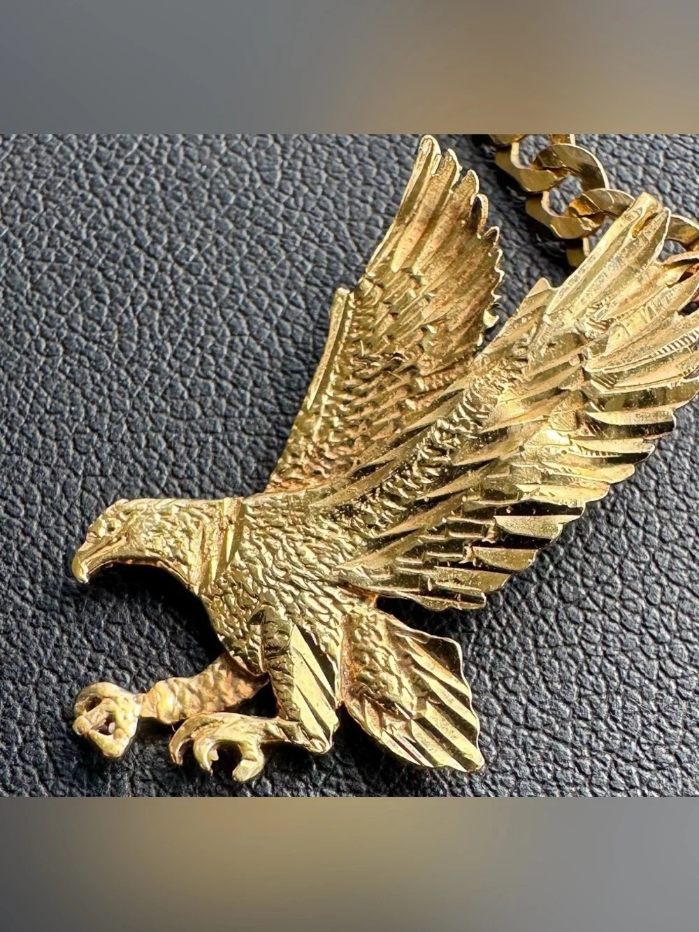 14k solid yellow gold American Eagle Bird Pendant charm